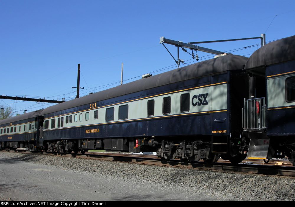 CSX 994317 on P001-09